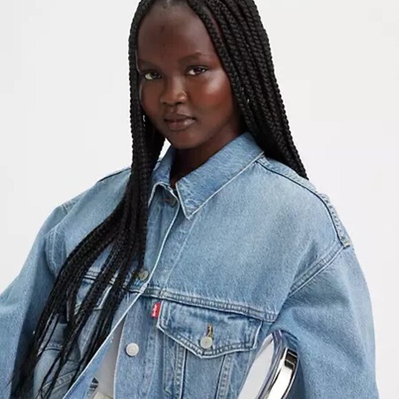 NEW Levi's Premium '90s Trucker Jacket Denim Jean Jacket in Medium Wash - Picture 3 of 7